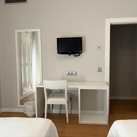 阿美法酒店 酒店 2*